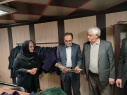اهداء ۱۰۰ دست لباس به دانش آموزان کم برخوردار توسط مرکز آموزش علمی کاربردی خانه کارگر شیراز