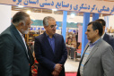 بازدید استاندار یزد از غرفه دانشگاه جامع علمی کاربردی استان یزد در نمایشگاه دستاوردهای پژوهشی استان
