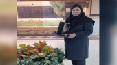 تجلیل از دانشجوی دانشگاه جامع علمی کاربردی استان قزوین به عنوان اشتغال‌آفرین نمونه رشته پرورش زنبور عسل
