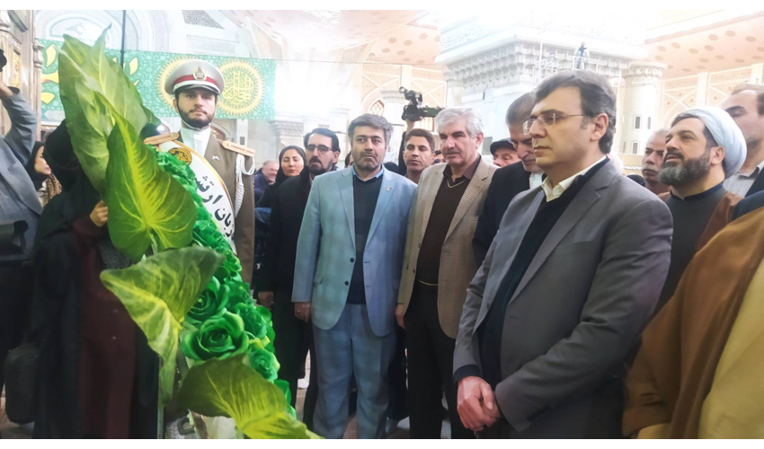 تجدید میثاق مسئولان و کارکنان دانشگاه جامع علمی کاربردی با آرمان های بنیانگذار انقلاب اسلامی حضرت امام خمینی (ره)