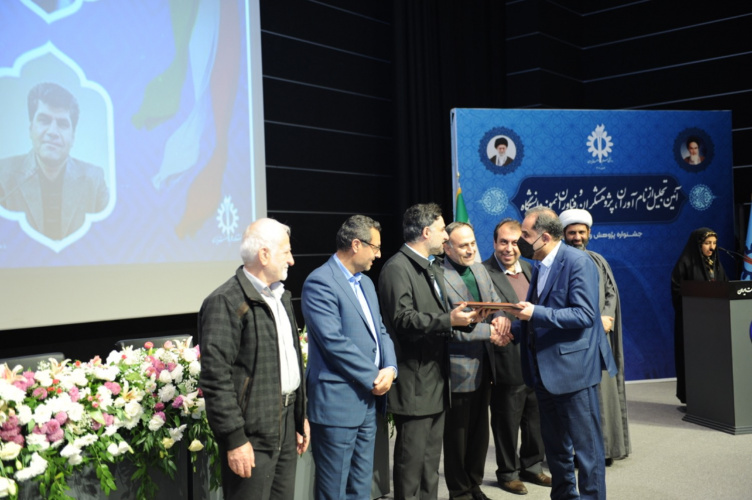 انتخاب رییس دانشگاه جامع علمی کاربردی به عنوان نام‌آور دانشگاه علم و صنعت ایران