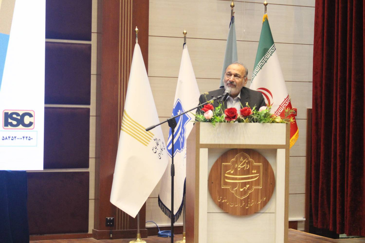 مهمترین هدف همایش ملی مهارت افزایی هدایت شغلی و صلاحیت حرفه ای، تقویت ارتباط بین آموزش عالی و بازار کار در جهت مهارت افزایی و اشتغال فراگیر است