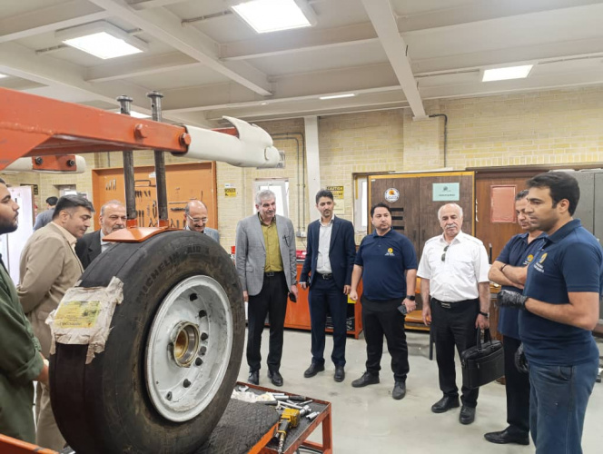 آموزش در محیط کار، کلید توانمندسازی نیروی انسانی و مأموریت اصلی دانشگاه جامع علمی‌کاربردی است