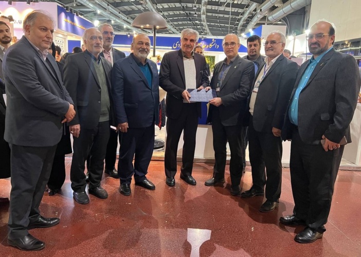 انتخاب غرفه دانشگاه جامع علمی کاربردی به عنوان غرفه برتر بیست و ششمین نمایشگاه هفته پژوهش و فناوری